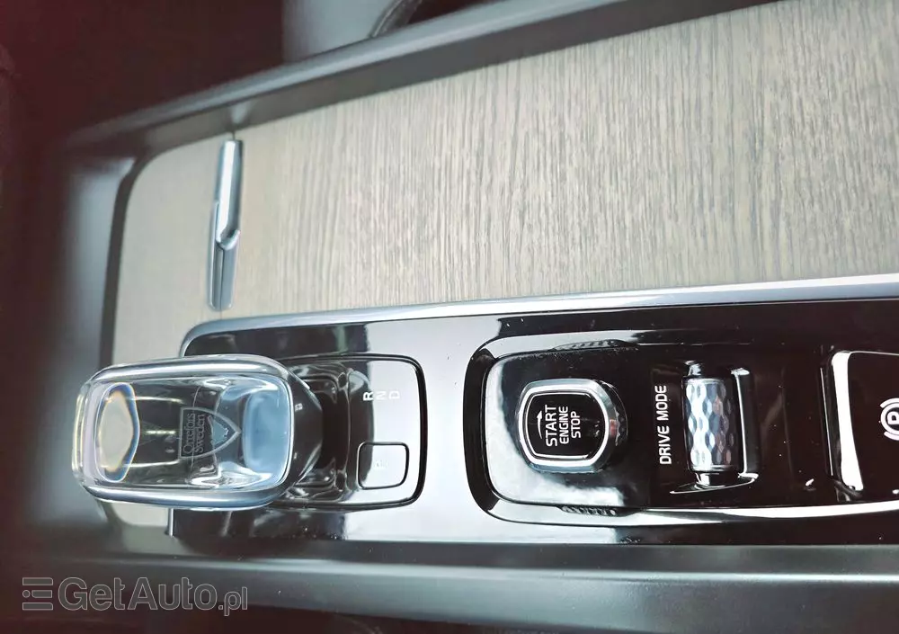 VOLVO XC 60 B5 B AWD Inscription