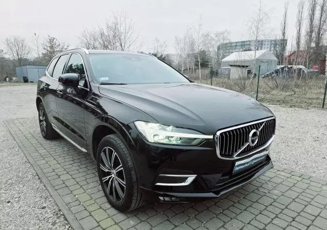 VOLVO XC 60 B5 B AWD Inscription