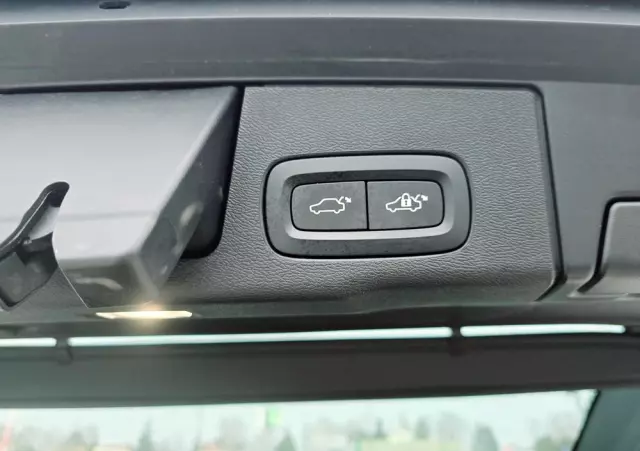 VOLVO XC 60 B5 B AWD Inscription