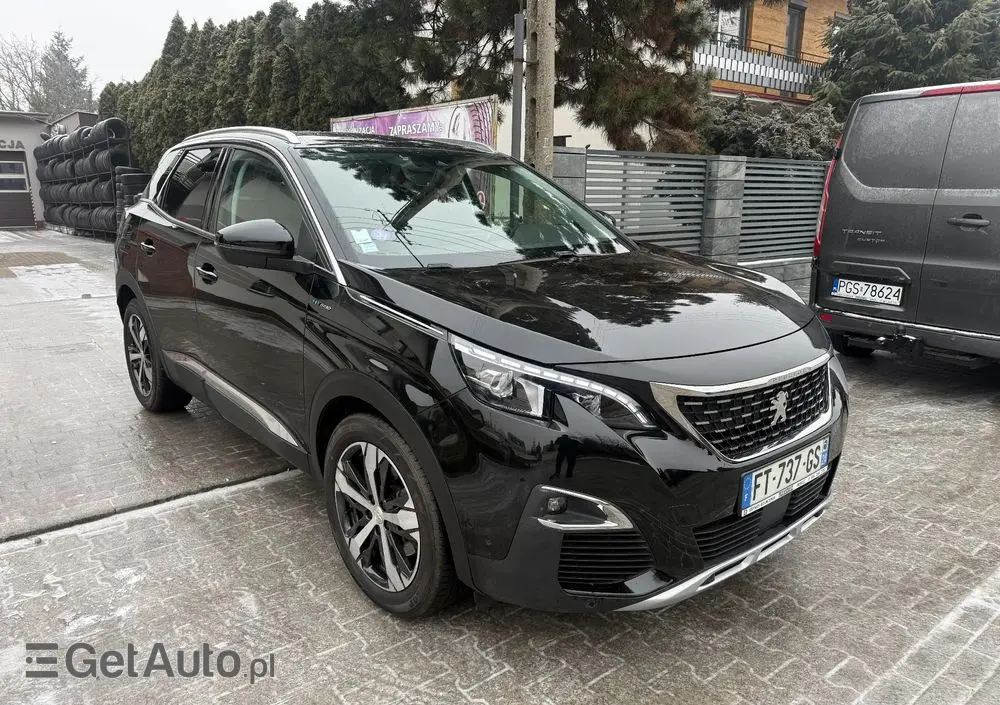 PEUGEOT 3008 225 e-EAT8 Allure Pack