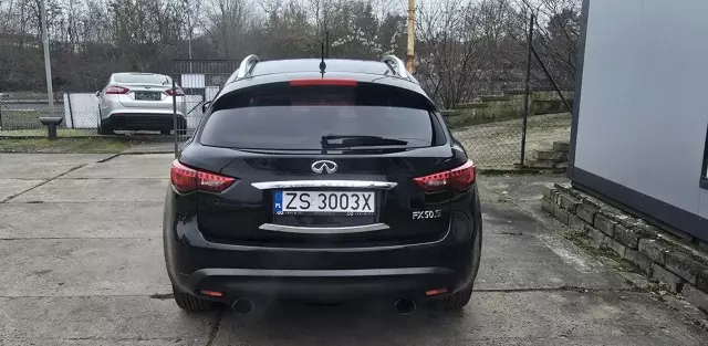 INFINITI FX 