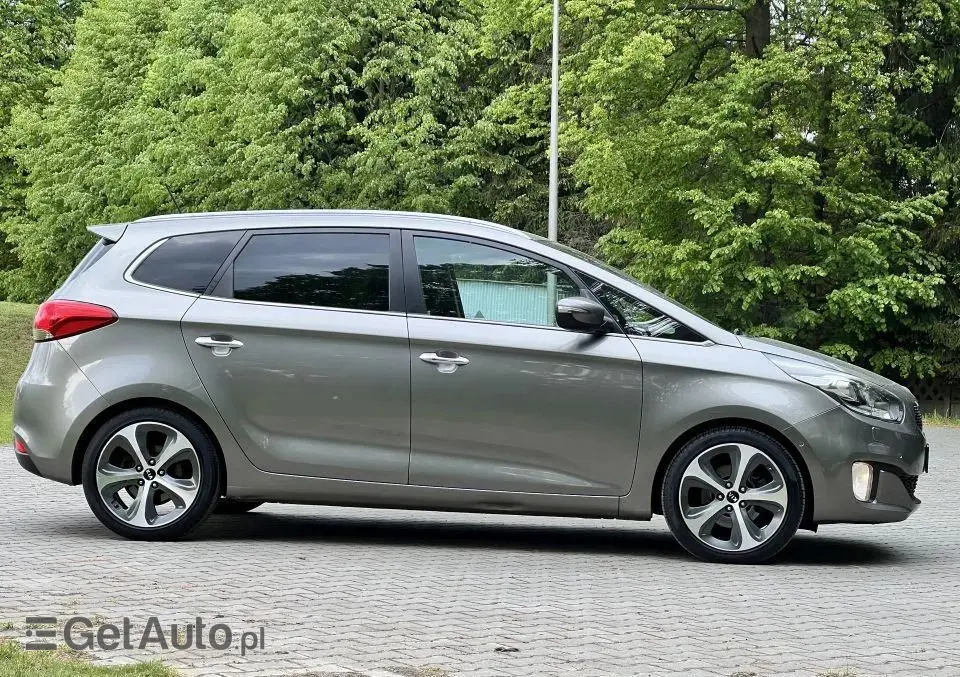 KIA Carens 1.7 CRDi XL 7os