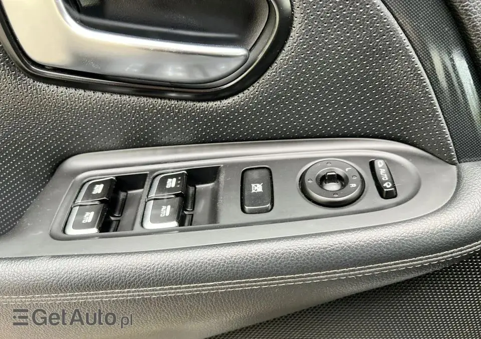 KIA Carens 1.7 CRDi XL 7os