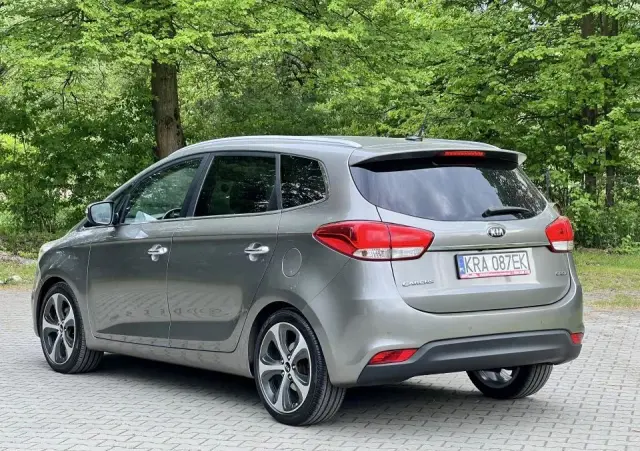 KIA Carens 1.7 CRDi XL 7os