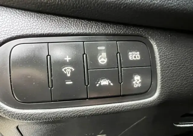 KIA Carens 1.7 CRDi XL 7os