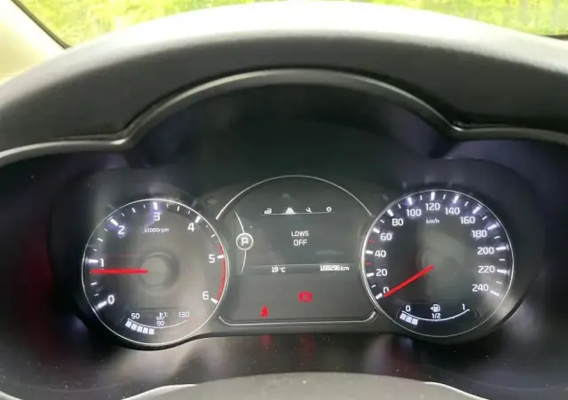 KIA Carens 1.7 CRDi XL 7os