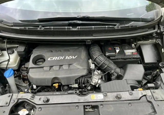 KIA Carens 1.7 CRDi XL 7os