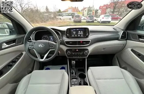 HYUNDAI Tucson 