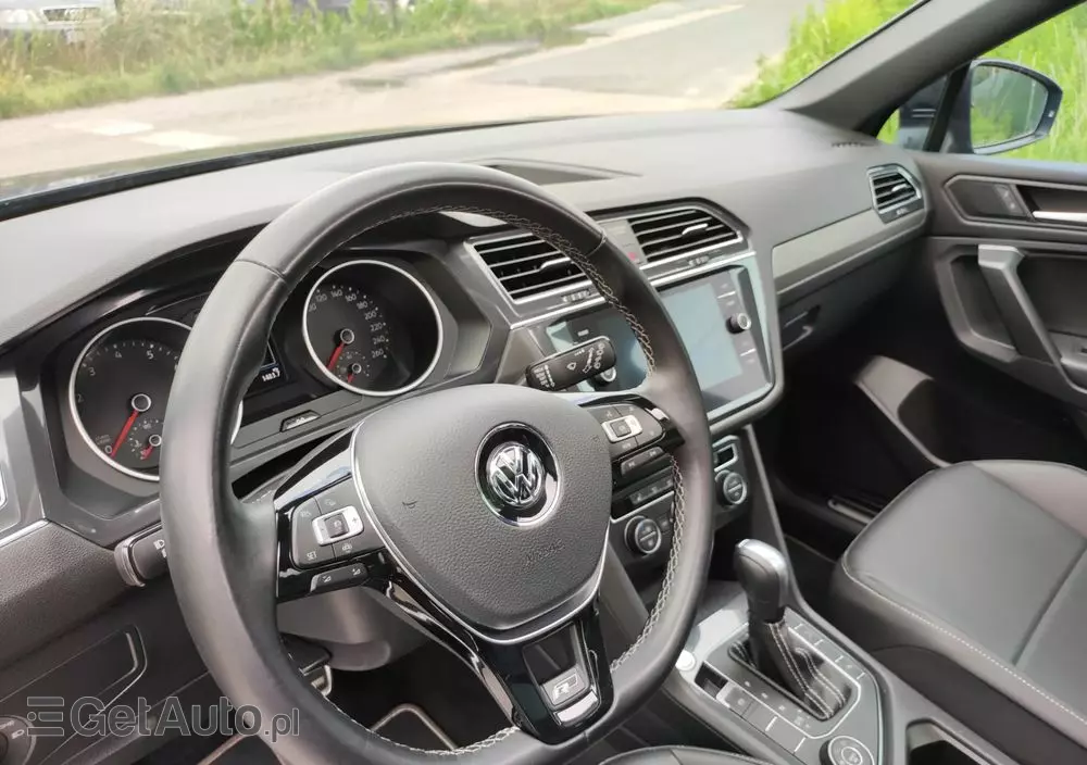 VOLKSWAGEN Tiguan 2.0 TSI 4Mot R-Line DSG