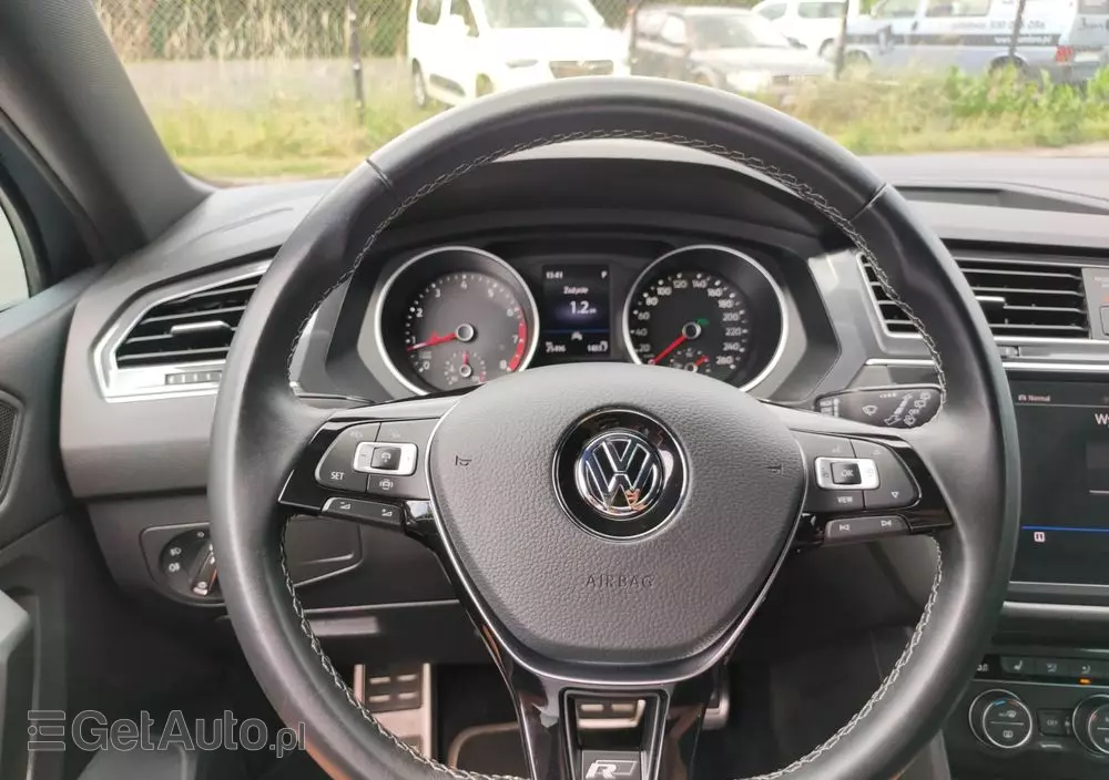 VOLKSWAGEN Tiguan 2.0 TSI 4Mot R-Line DSG