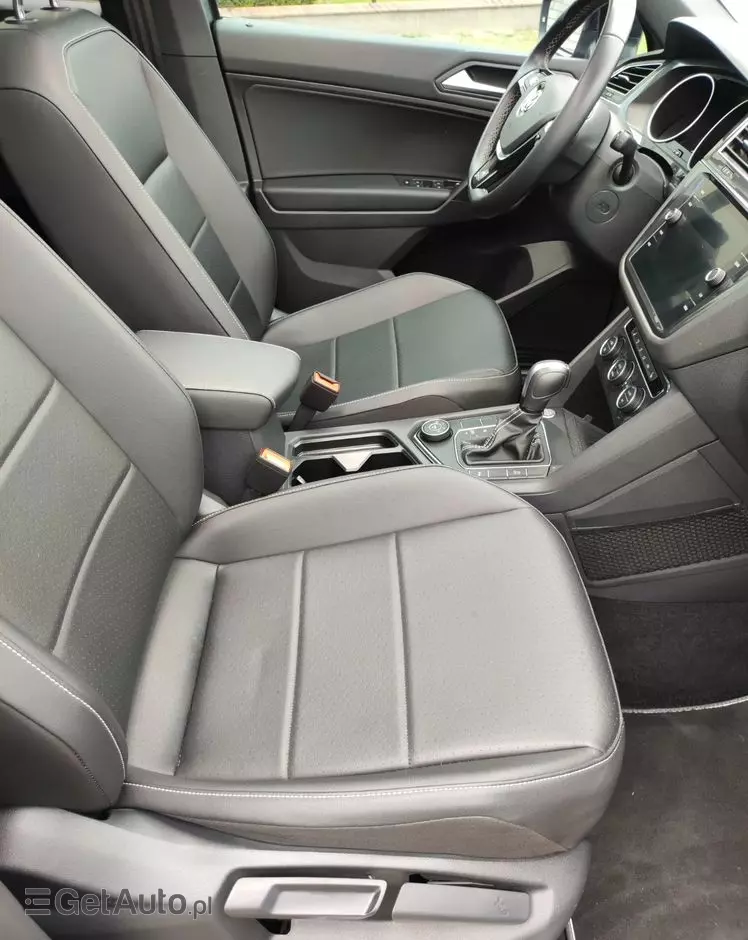 VOLKSWAGEN Tiguan 2.0 TSI 4Mot R-Line DSG