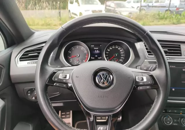 VOLKSWAGEN Tiguan 2.0 TSI 4Mot R-Line DSG