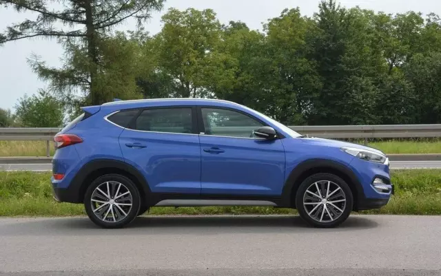 HYUNDAI Tucson 1.6 T-GDI GO Plus 2WD