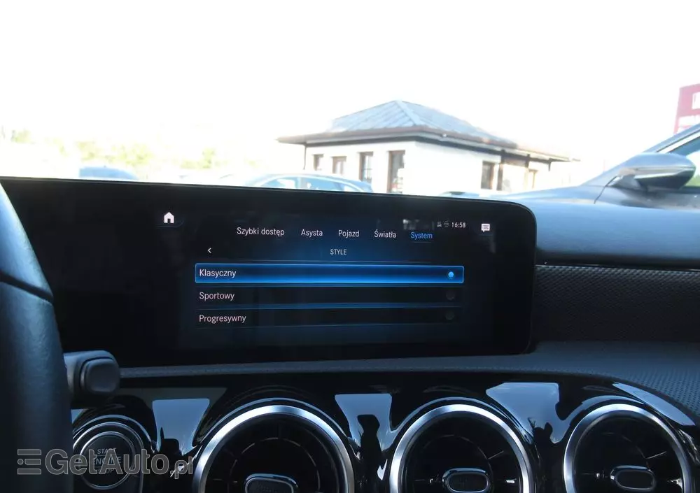 MERCEDES-BENZ Klasa A 180 Progressive 7G-DCT