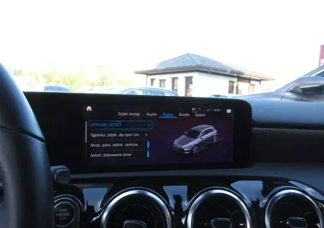 MERCEDES-BENZ Klasa A 180 Progressive 7G-DCT