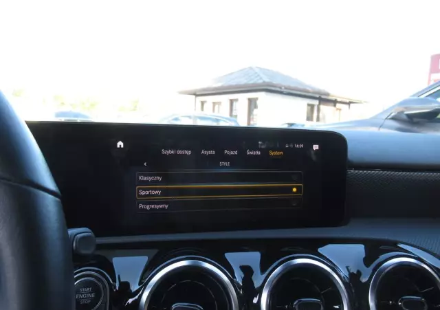 MERCEDES-BENZ Klasa A 180 Progressive 7G-DCT