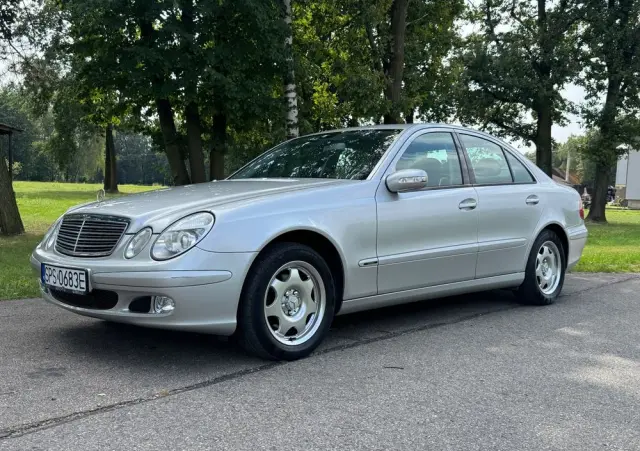 MERCEDES-BENZ Klasa E 200 Kompressor Automatik Classic
