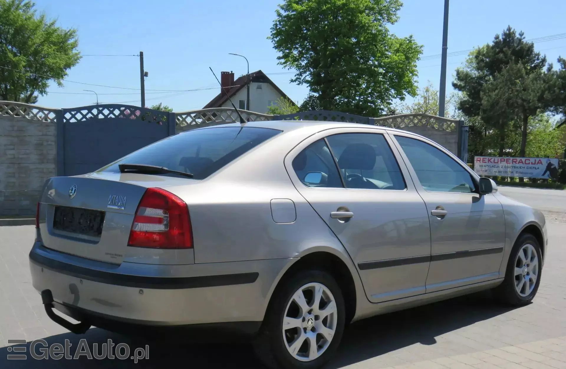 SKODA Octavia 