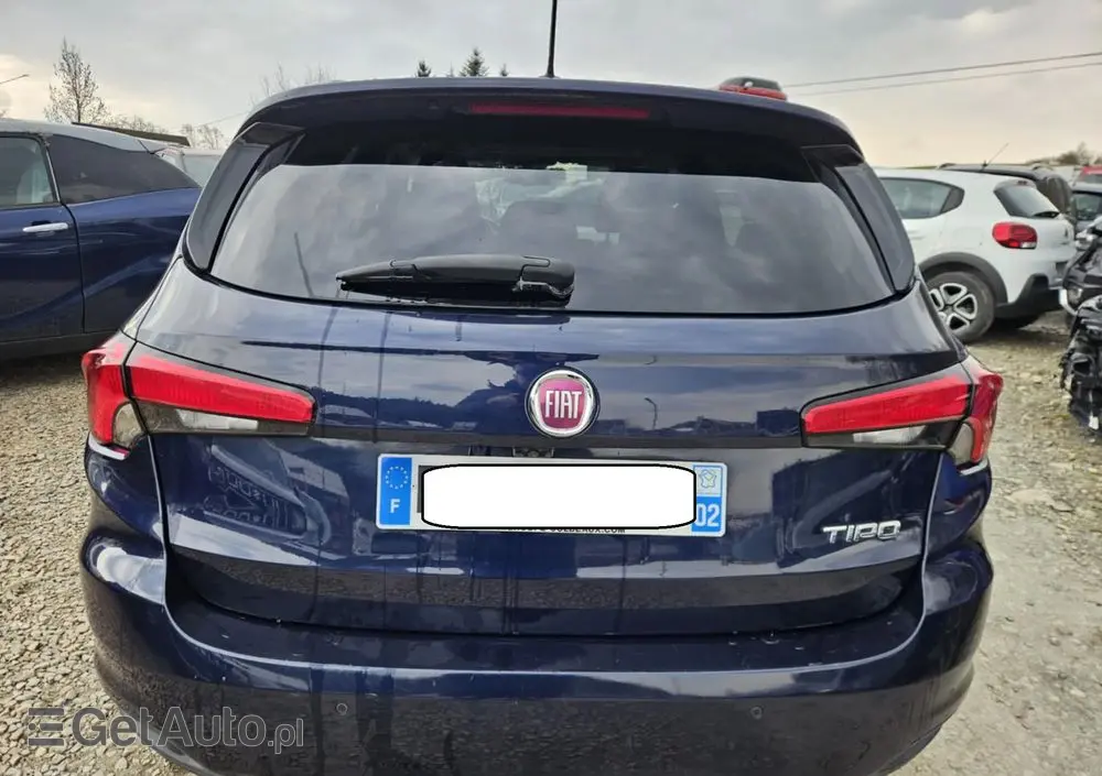 FIAT Tipo 1.4 T-Jet Lounge