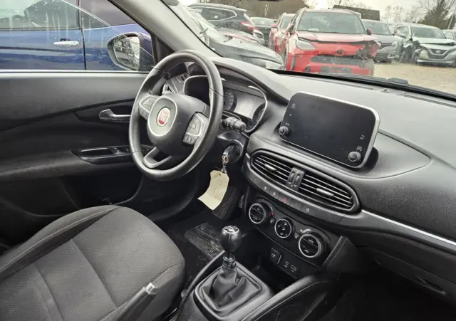 FIAT Tipo 1.4 T-Jet Lounge
