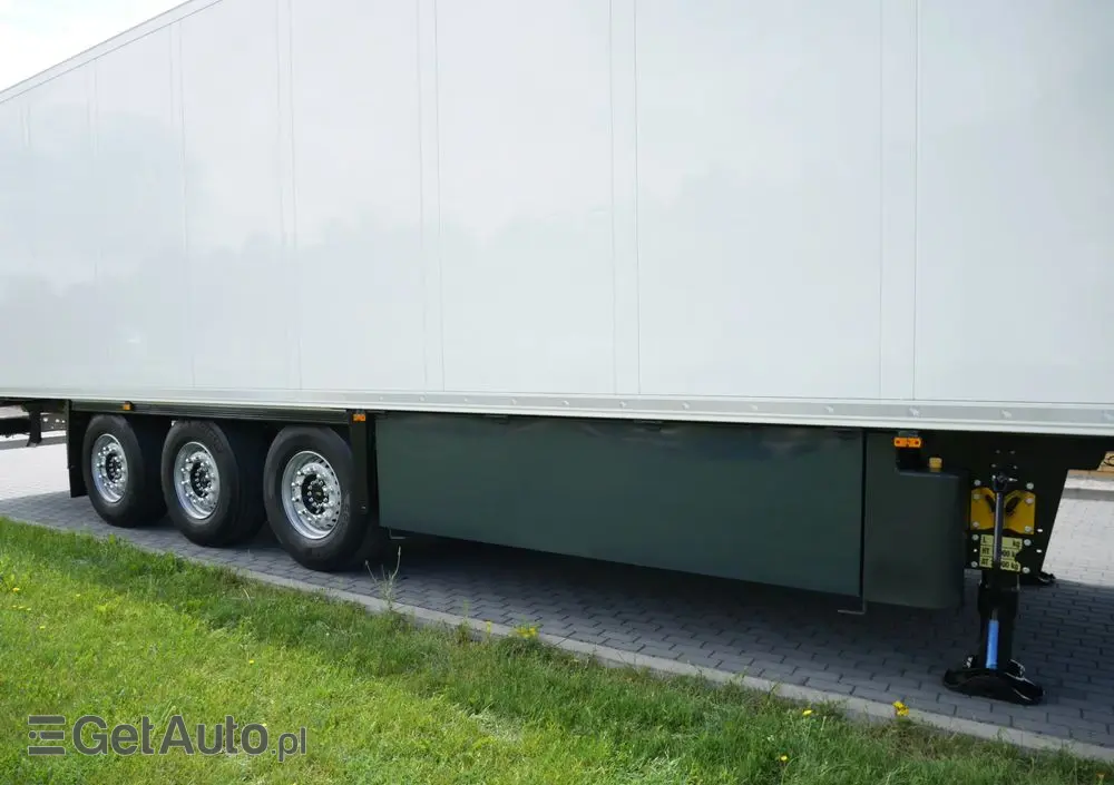 SCHMITZ CARGOBULL Thermo King SLXi 300/ SPEKTRUM/ Stan Idealny 