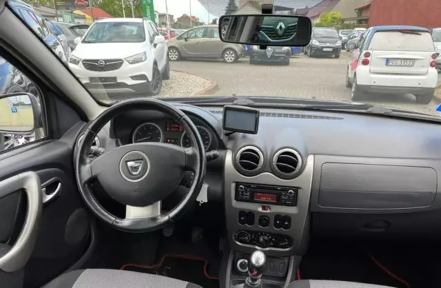 DACIA Duster 