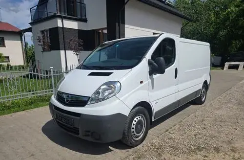 OPEL Vivaro 