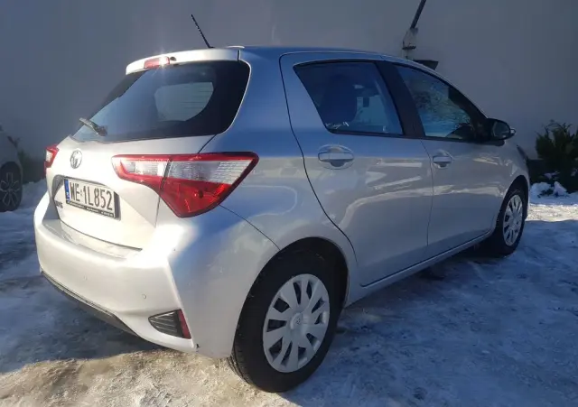 TOYOTA Yaris 1.0 Comfort