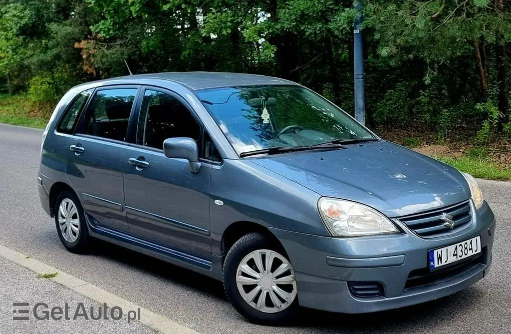 SUZUKI Liana 