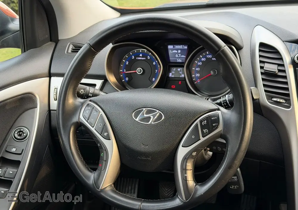 HYUNDAI I30 1.6 Comfort