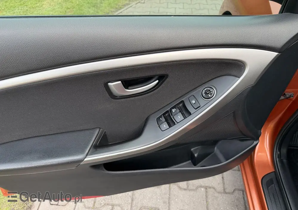 HYUNDAI I30 1.6 Comfort