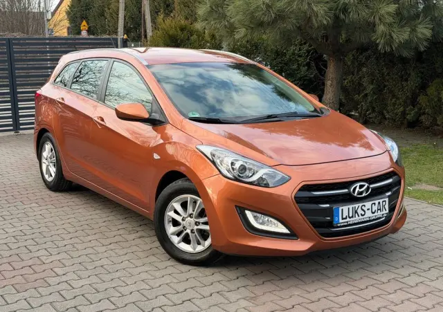 HYUNDAI I30 1.6 Comfort
