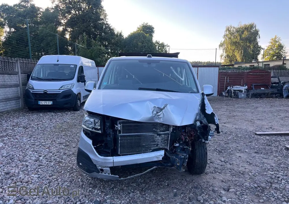 VOLKSWAGEN Transporter Multivan T6.1 DSG Kurz Highline