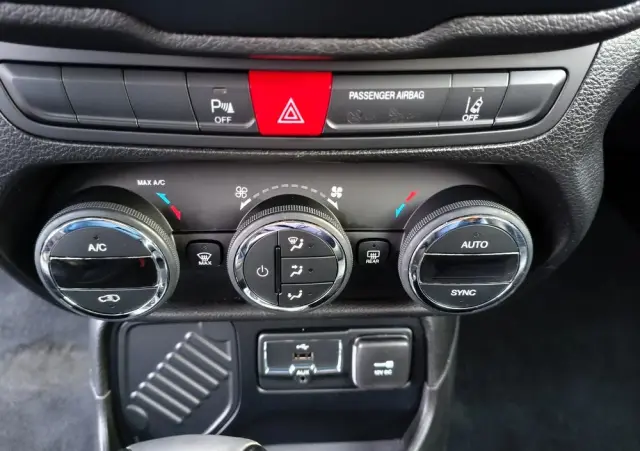 JEEP Renegade 1.4 MultiAir Limited FWD S&S