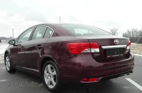 TOYOTA Avensis 