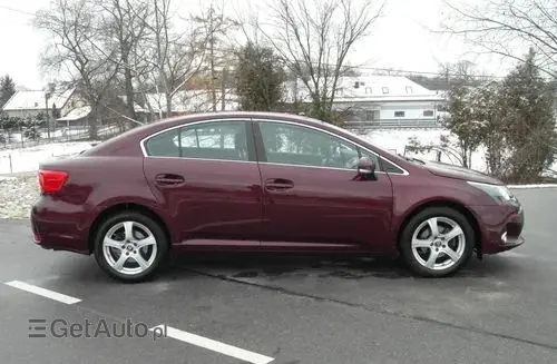 TOYOTA Avensis 