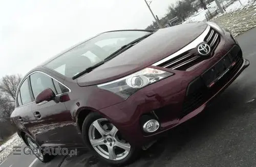 TOYOTA Avensis 