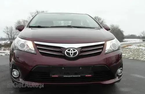 TOYOTA Avensis 