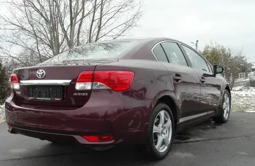 TOYOTA Avensis 