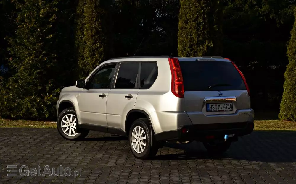 NISSAN X-Trail 