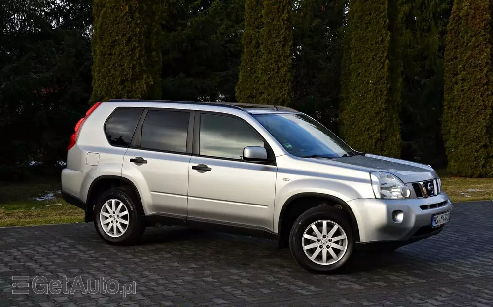NISSAN X-Trail 