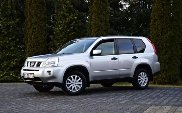 NISSAN X-Trail 
