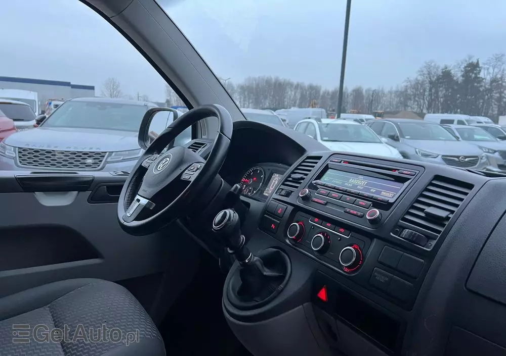 VOLKSWAGEN TRANSPORTER T5 