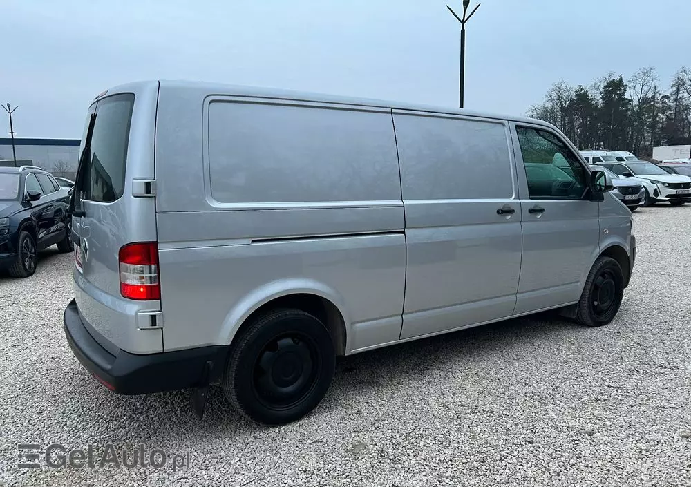 VOLKSWAGEN TRANSPORTER T5 