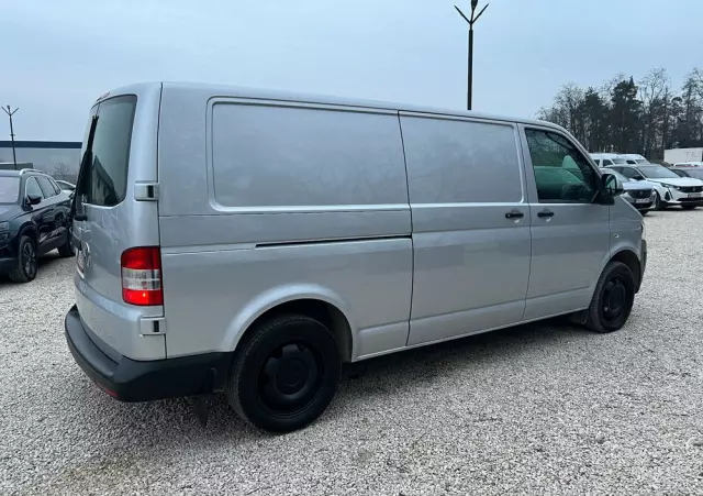 VOLKSWAGEN TRANSPORTER T5 