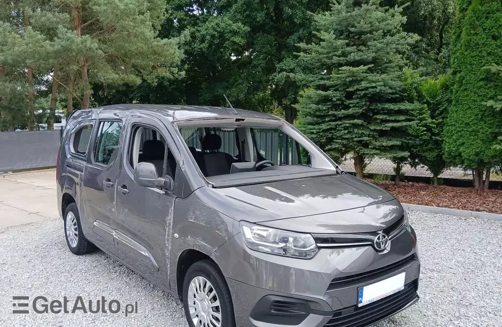 TOYOTA Proace 