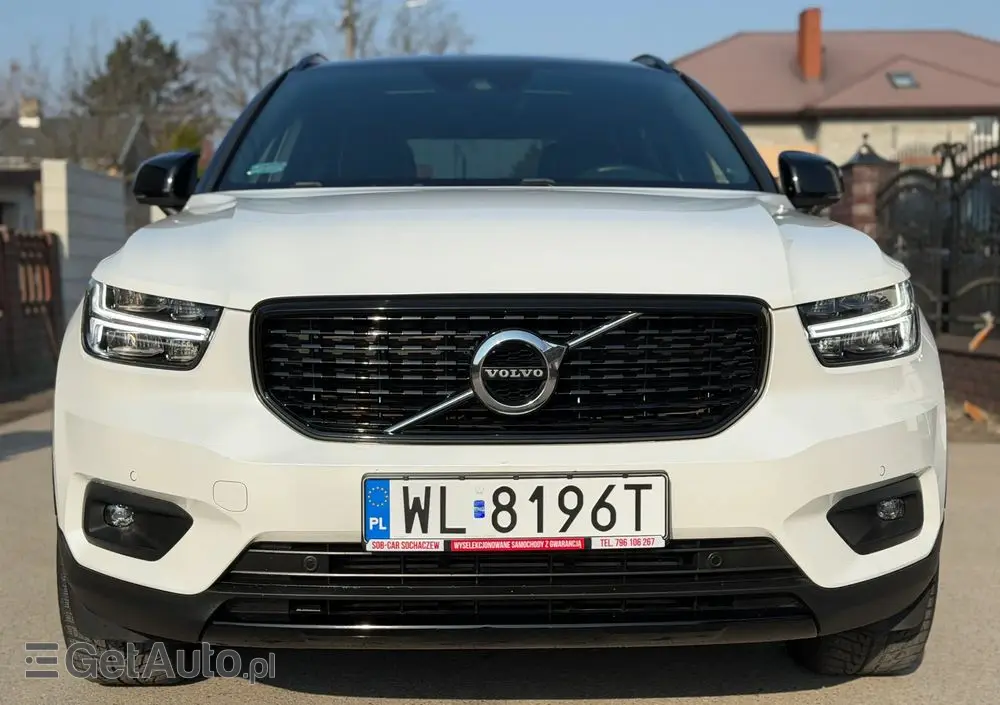 VOLVO XC 40 T5 AWD R-Design