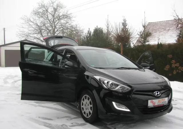 HYUNDAI I30 I30cw 1.6 CRDi Trend