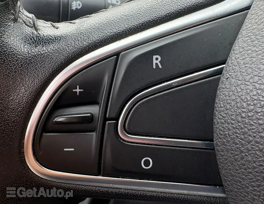 RENAULT Talisman 1.6 Energy TCe Zen EDC