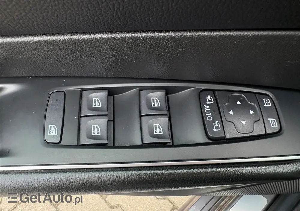RENAULT Talisman 1.6 Energy TCe Zen EDC